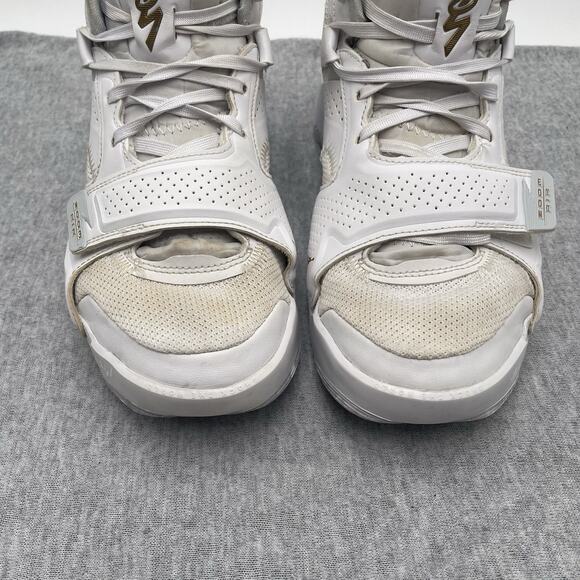 Men’s NIKE Air Jordan Zion 2 TB Nike White Basketball Size 8 Gold DQ7688-170 - Picture 3 of 12